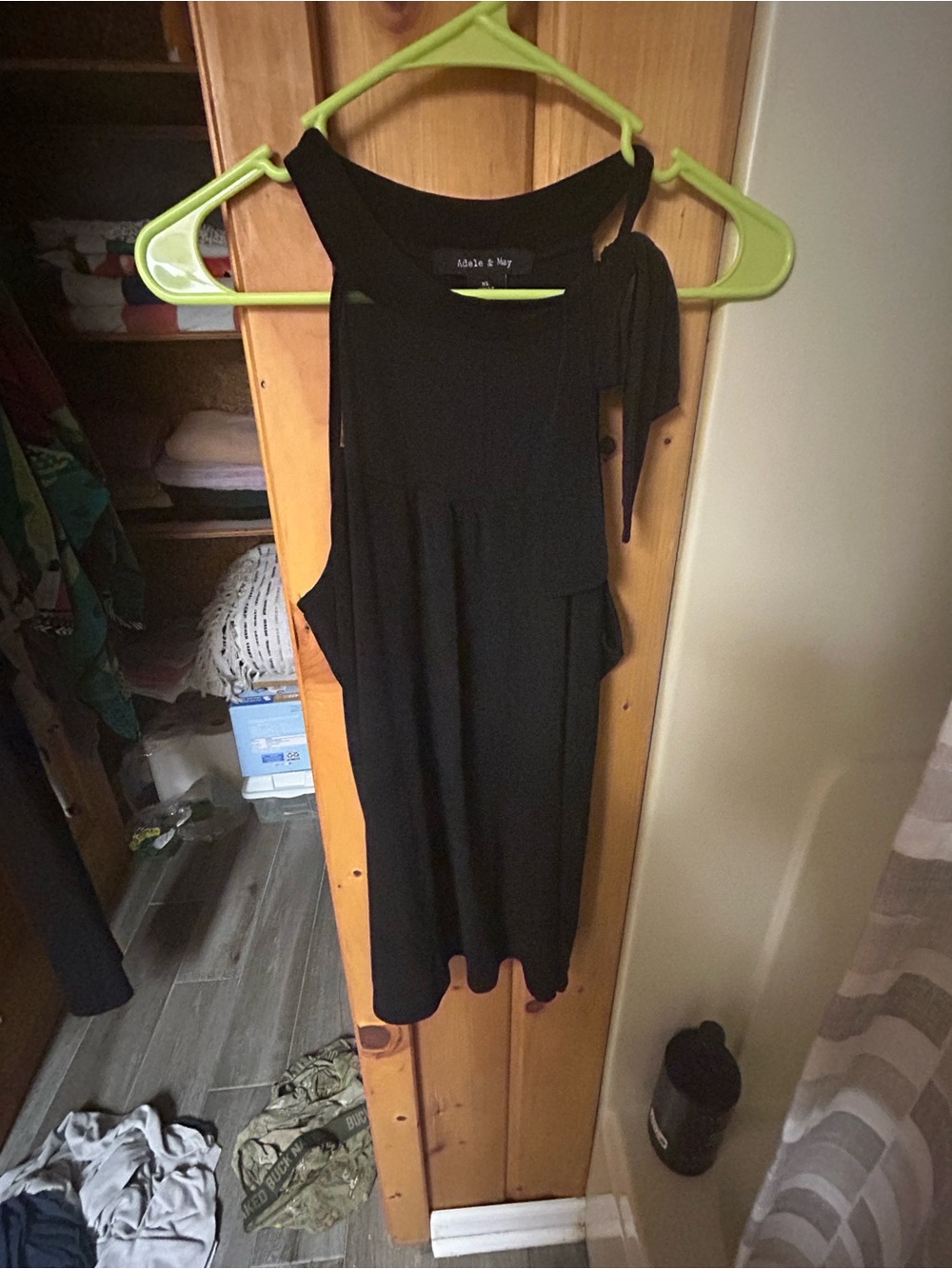 Adele & May Black Sleeveless Tank Top